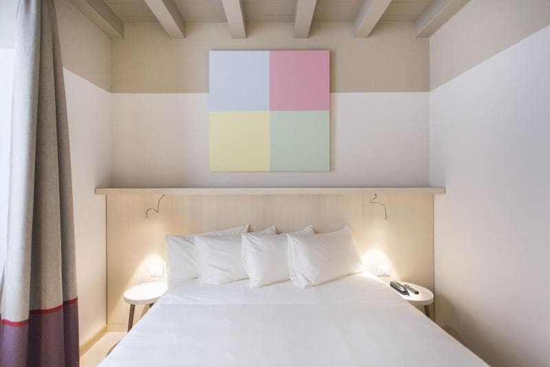 Savona 18 Suites 5