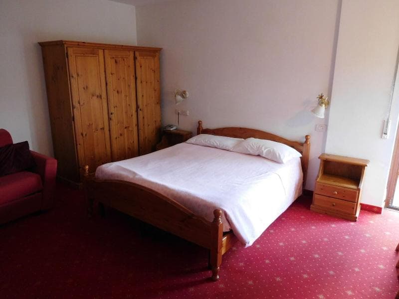 Hotel Vescovi 4