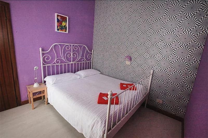 Sunflower City Backpacker Hostel & Bar 4