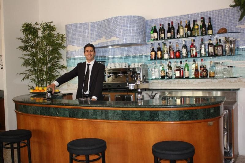 Hotel Confort main