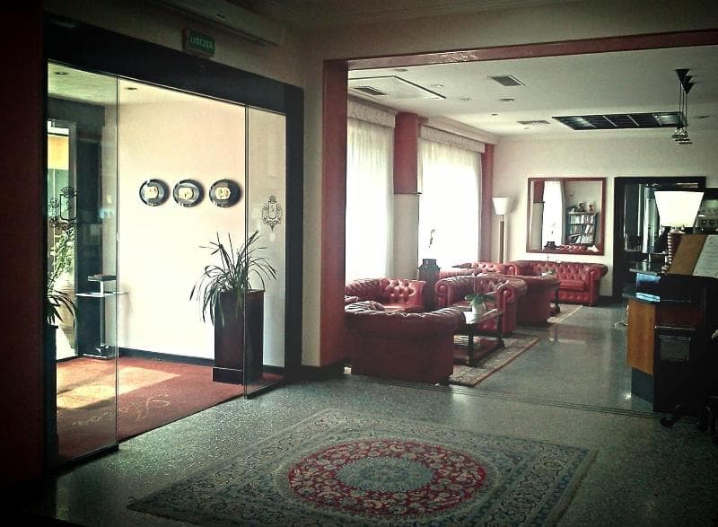 Astor Hotel 5