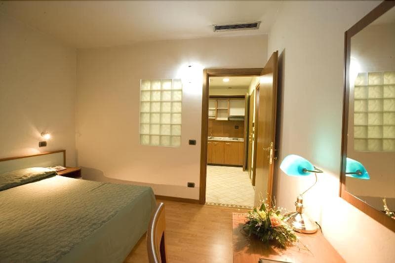 Astor Hotel 4