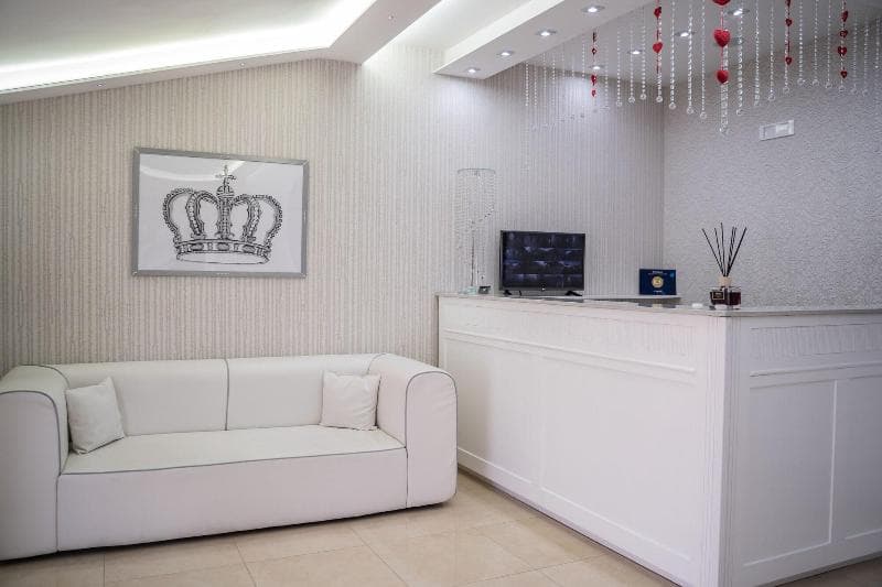 Hotel & Resort Bee Queen 3