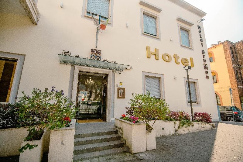 Hotel Bruman 3