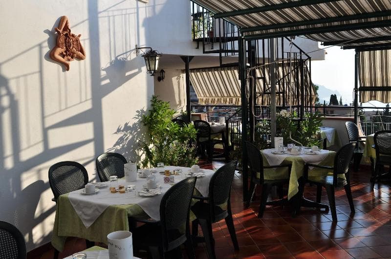 Hotel Condor 3