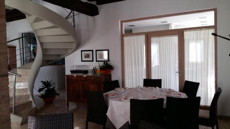 Hotel La Vecchia Reggio 3
