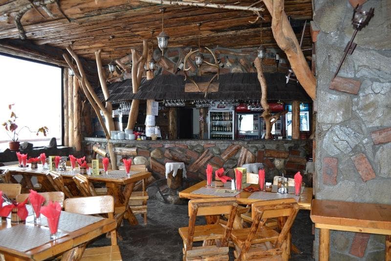 Club Vila Bran main