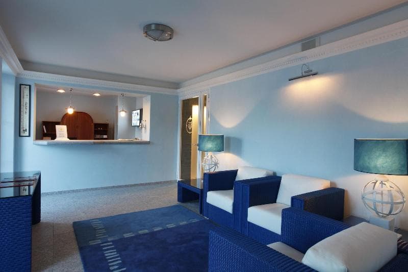 Yachtsport Resort Lago Maggiore 4
