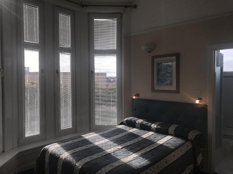 Bentley Hotel photo 1