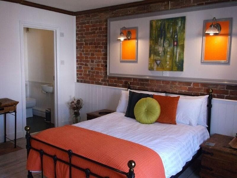 The Chichester Inn 4
