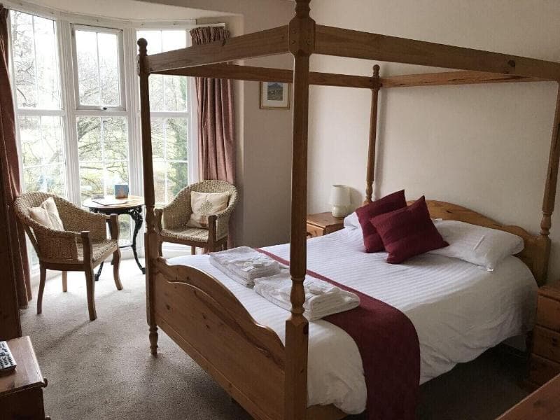 The Abbey Inn 4