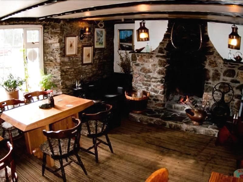 The Crooked Inn photo 1