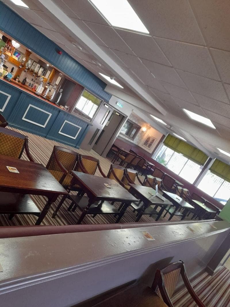 The Avenue Lodge 4