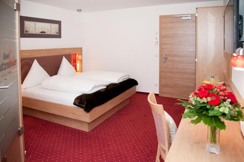 Landhotel Hutzenthaler 5