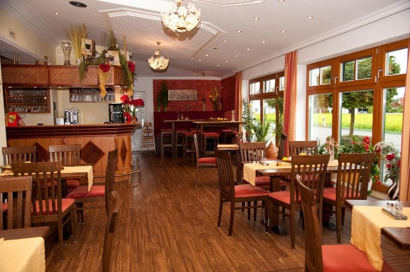 Landhotel Hutzenthaler main