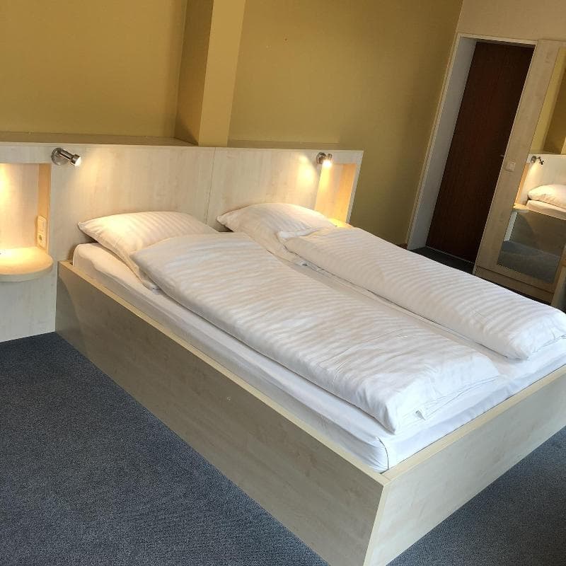 Hotel Select 3