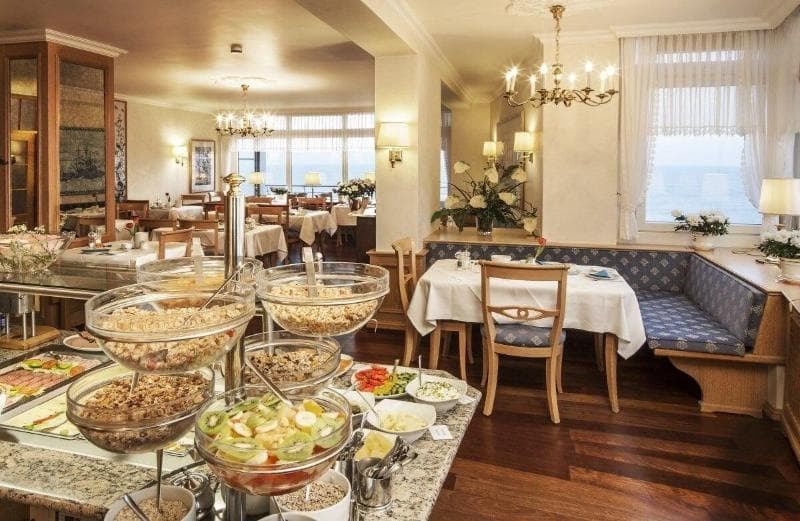 Strandhotel Monbijou main