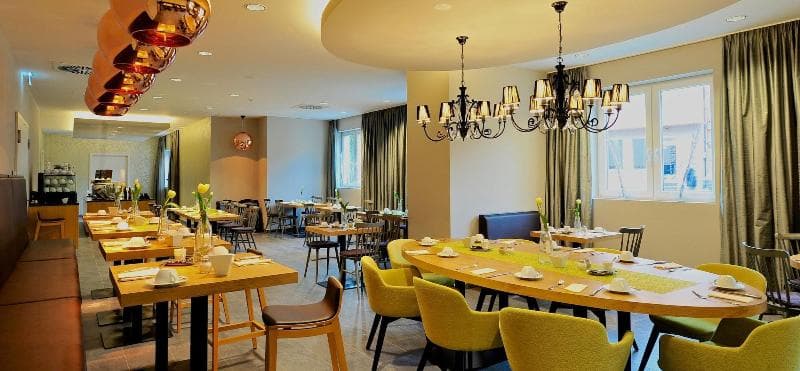 Weinhotel Kaisergarten 4