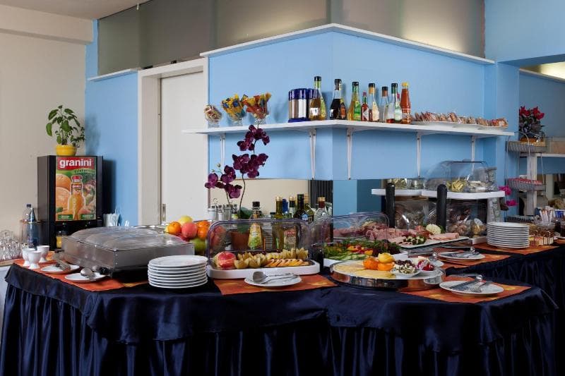 Elite Hotel photo 1