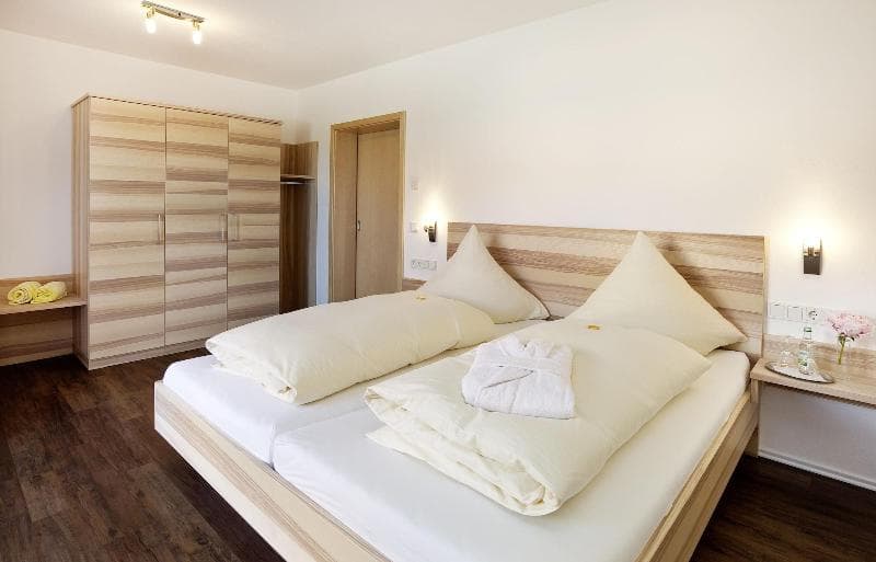 Seehotel Und Appartements Schnöller 3