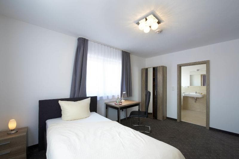 Hotel New In - Ingolstadt - Gaimersheim photo 1