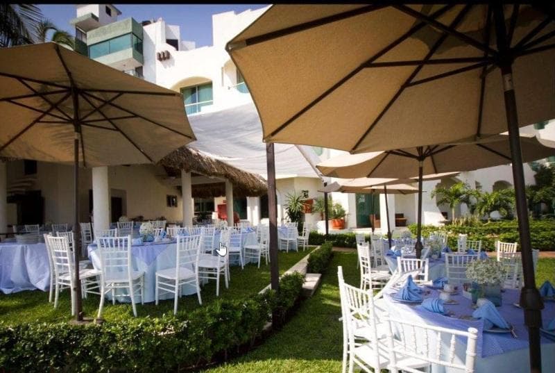 Hotel Playa Caracol photo 1