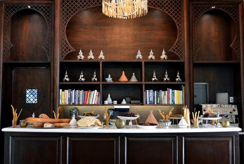 Casa Blanca 7 (Adults only) 5