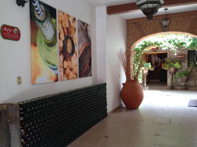 Hotel Casa De Vino 4