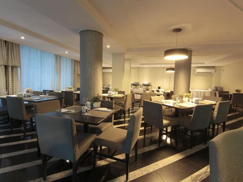 Hotel Serrano 3
