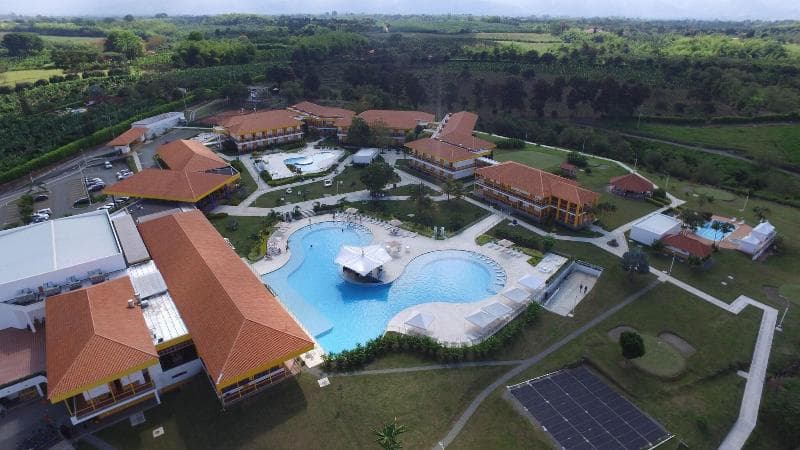 Allure Café Mocawa Resort 5