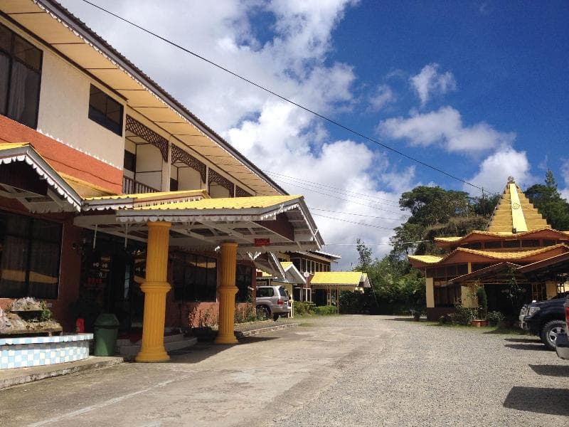 Wayn Zen Rose Cabin 5