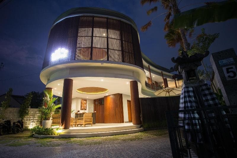 Curve House Umalas 5