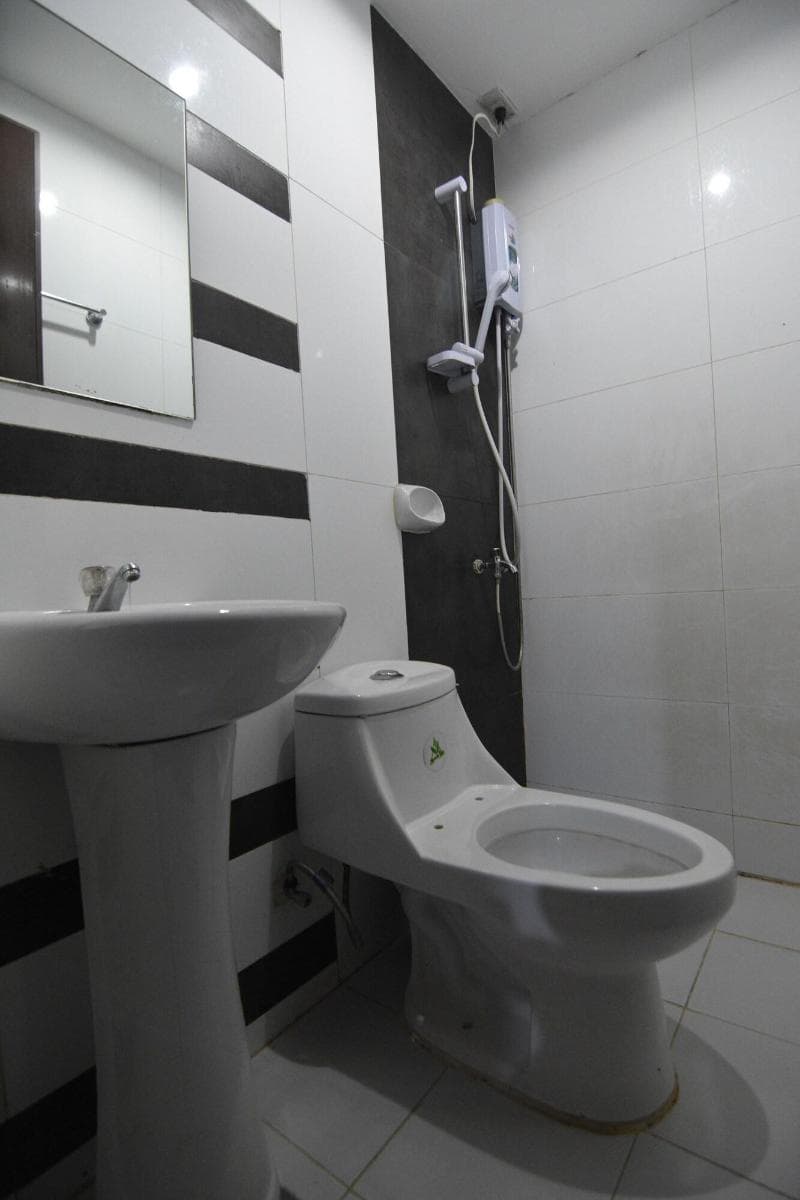 Oyo 894 Cosmo Hotel P Campa Manila main
