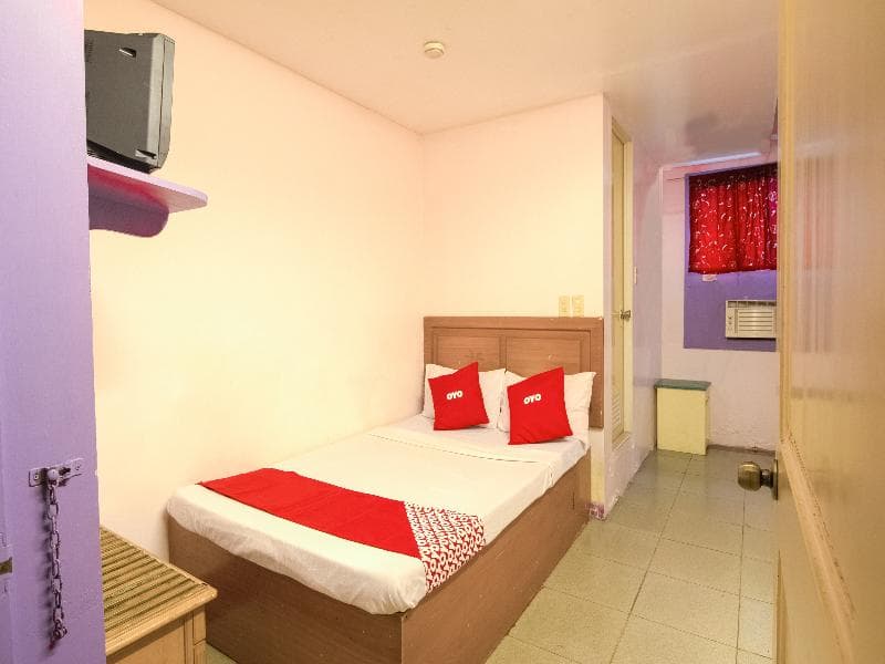 Golden Mango Inn 4