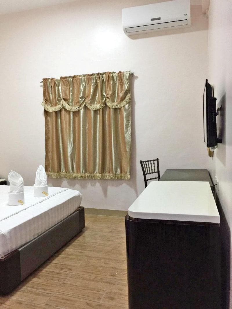 Meaco Royal Hotel - Lipa main