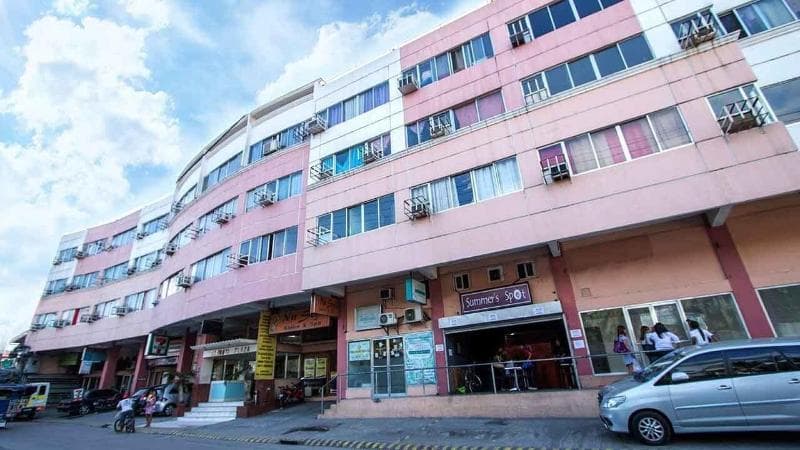 Ekonumi Rooms At Benrosi Plaza (Adults Only) 5