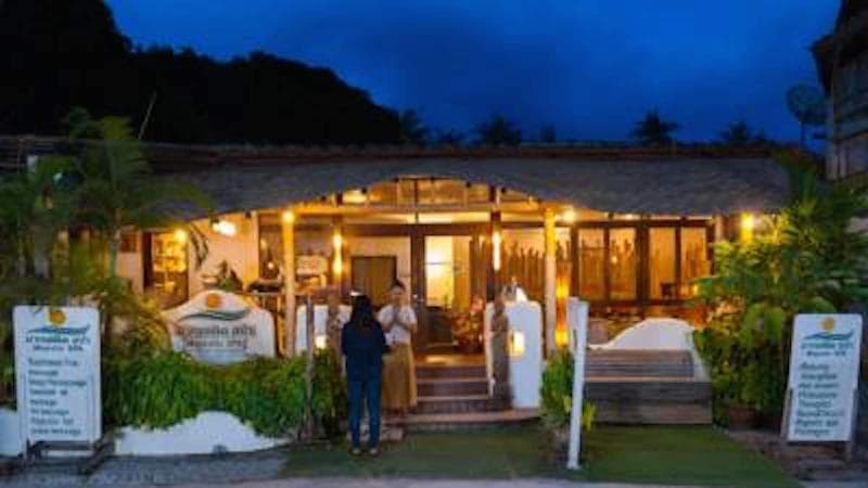 Majestic Sea View Resort 3
