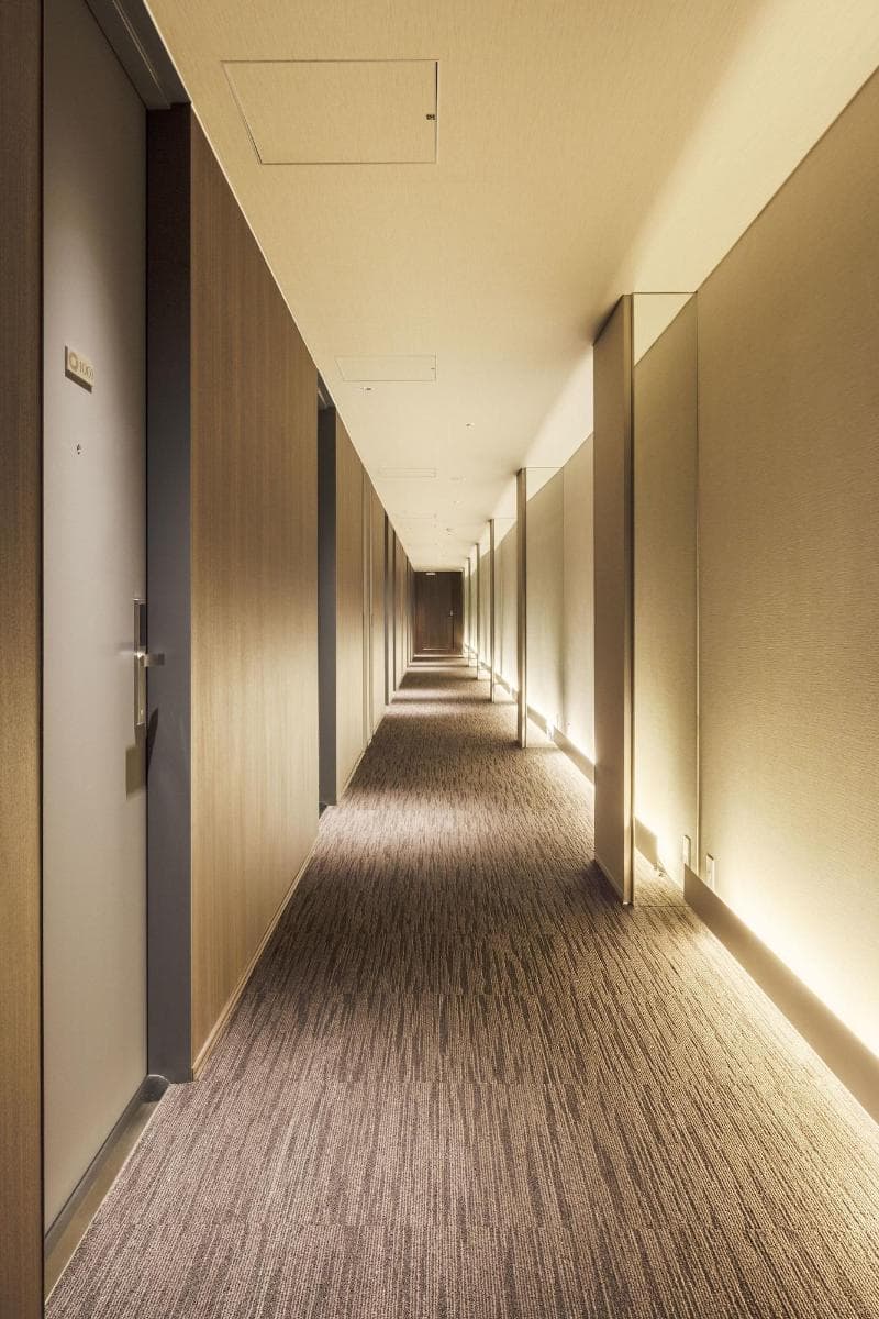 Hotel Comfact 5