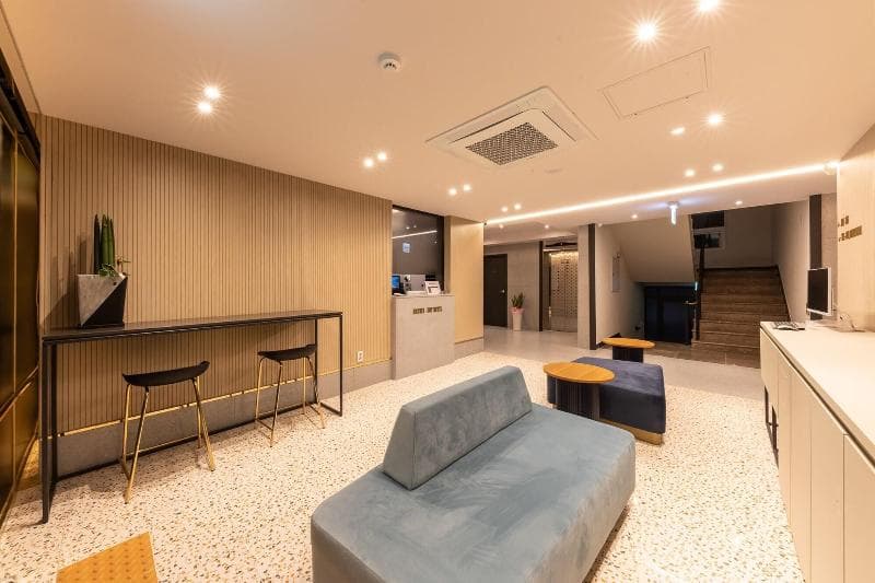 Browndot Hotel 3