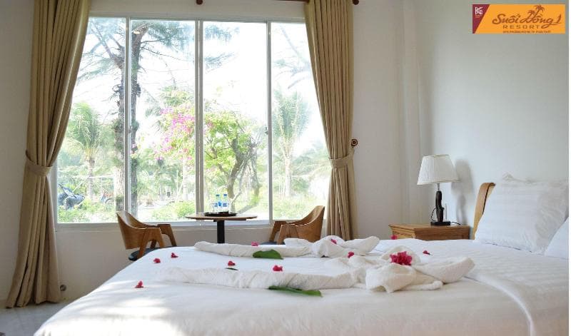 Suoi Hong Resort photo 1