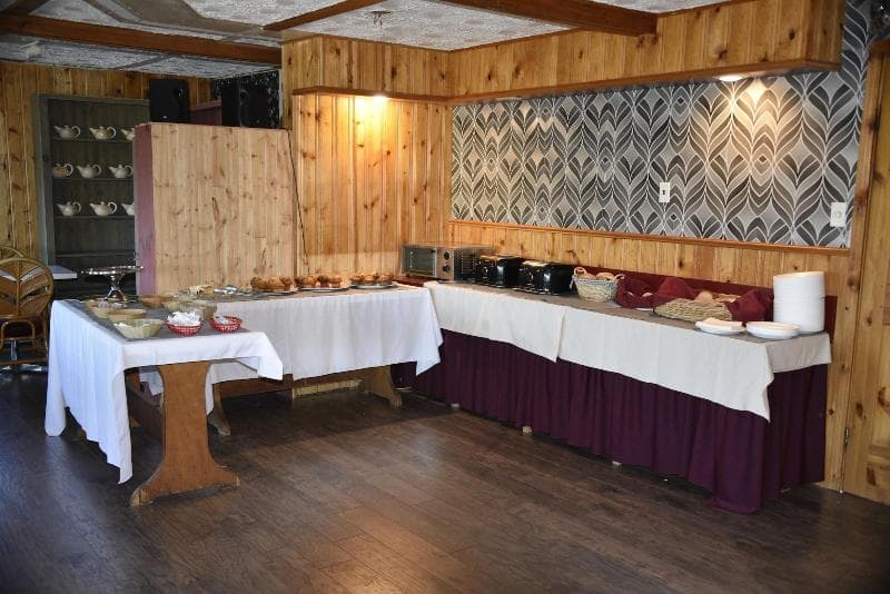 Travels Inn Victoria County 2