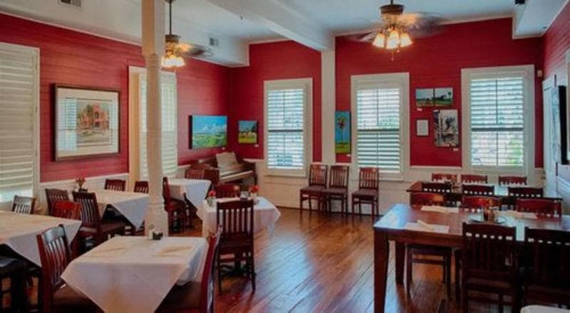 Florida House Inn 4