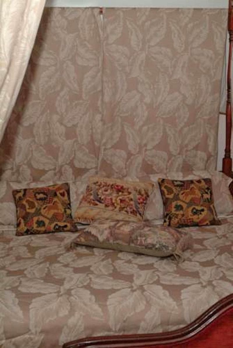 The Inn On The Horse Farm 3