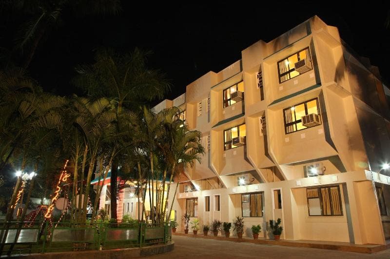 Hotel Ravi Kiran 5