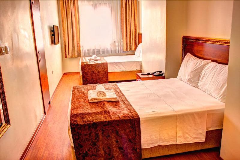 Hotel Real Life 3