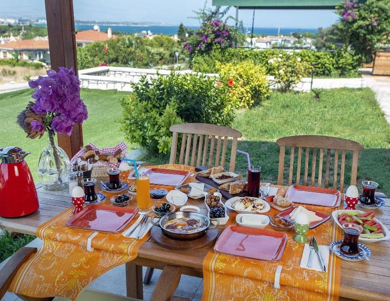 Villa Renk Alacati 3
