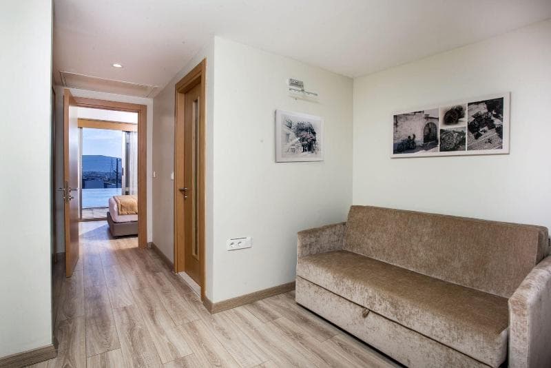 Villa Renk Alacati 4