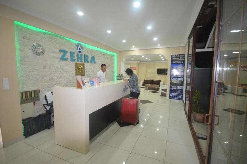 Zehra Hotel 4