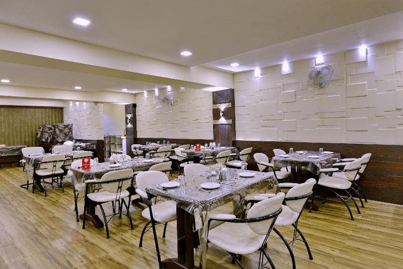 Oyo 10125 Hotel Anandam 5