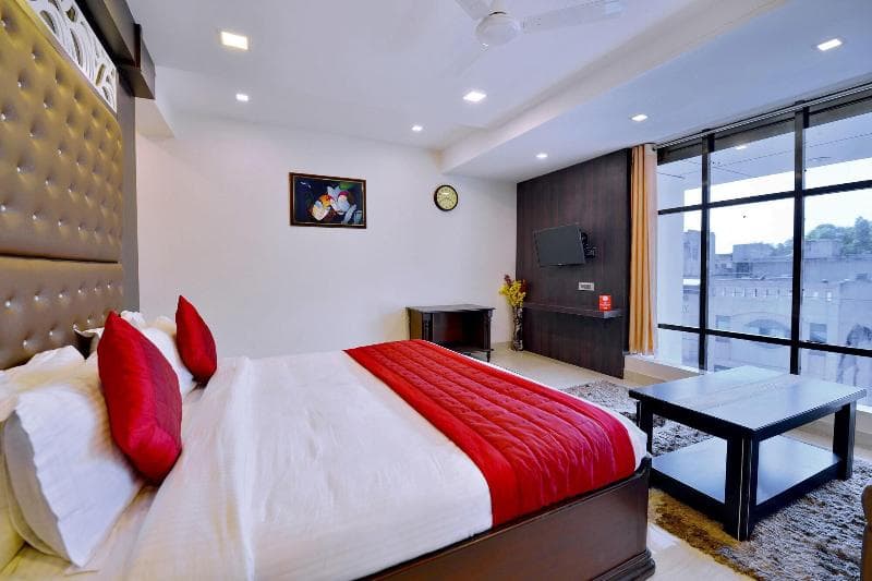 Oyo 10125 Hotel Anandam photo 1